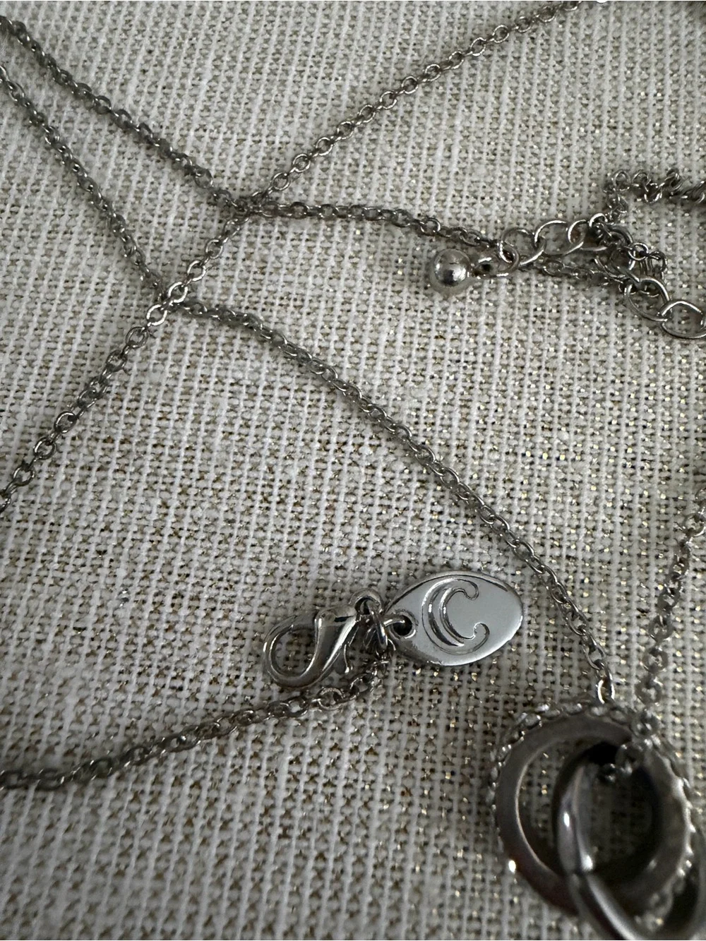 Charming Charlie Interlocking Circle Pendant Necklace - Silver